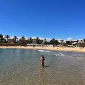 Sitges et Barcelone, avec l'imanquahle Basilique de la Sagrada Família 🤩.#barcelona #catalunya #sagradafamilia #sitges